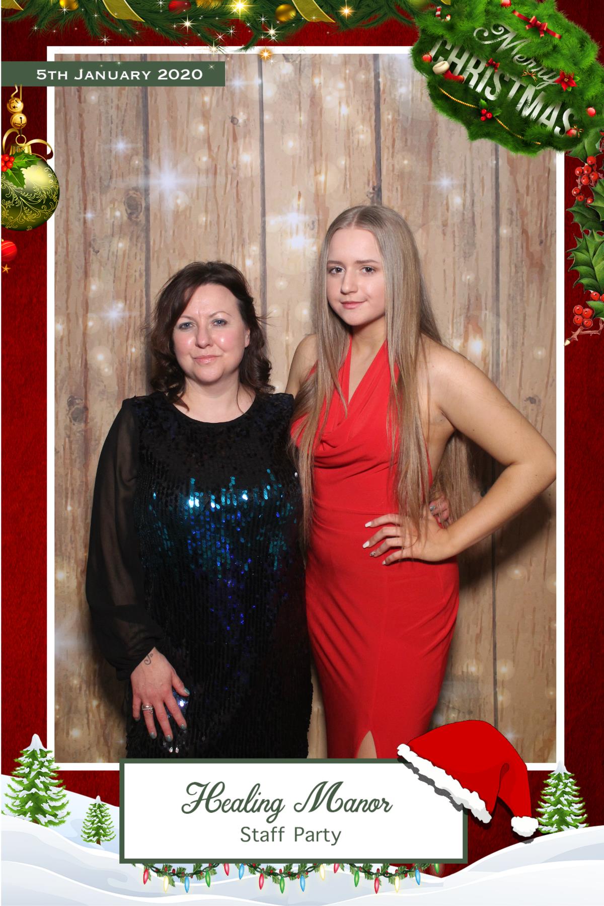 Healing Manor Christmas party  | View more photos from the event at gallery.magicimages.uk/u/MagicImages/Healing-Manor-Christmas-party